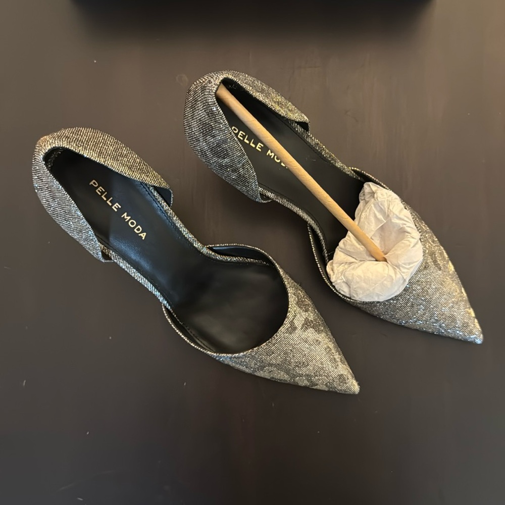 Pelle Moda glitter leopard heels